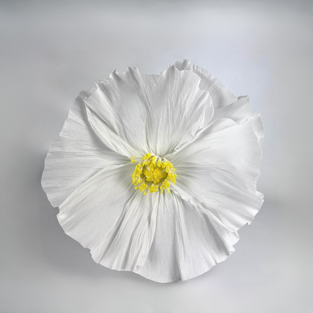 CHARLIE Giant Crepe Flower White 30cm