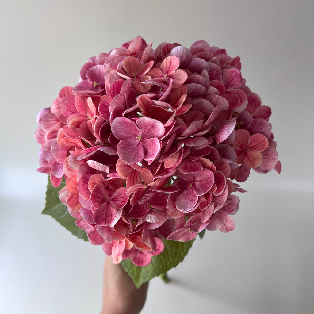 Real Touch Garden Hydrangea - Fuscia