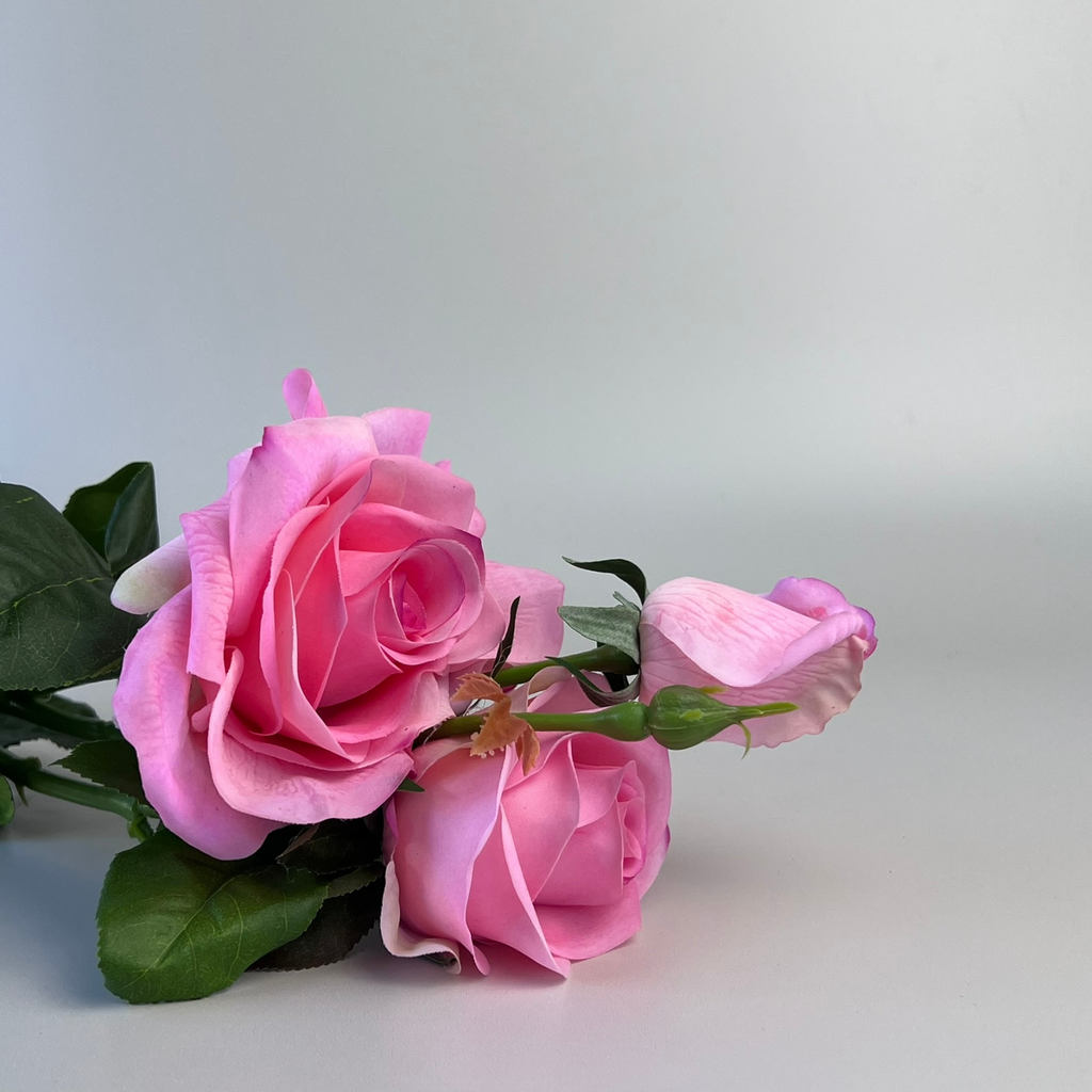 Real Touch Grand Rose - Pink