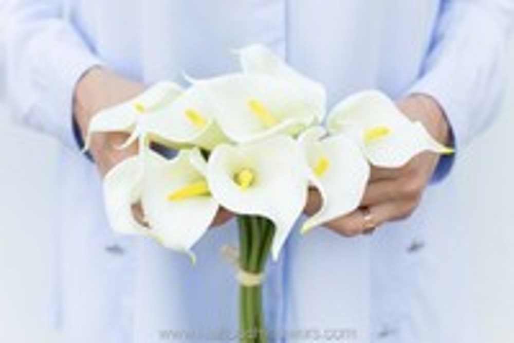 Real Touch Calla Lily Bouquet (9 flowers) - White