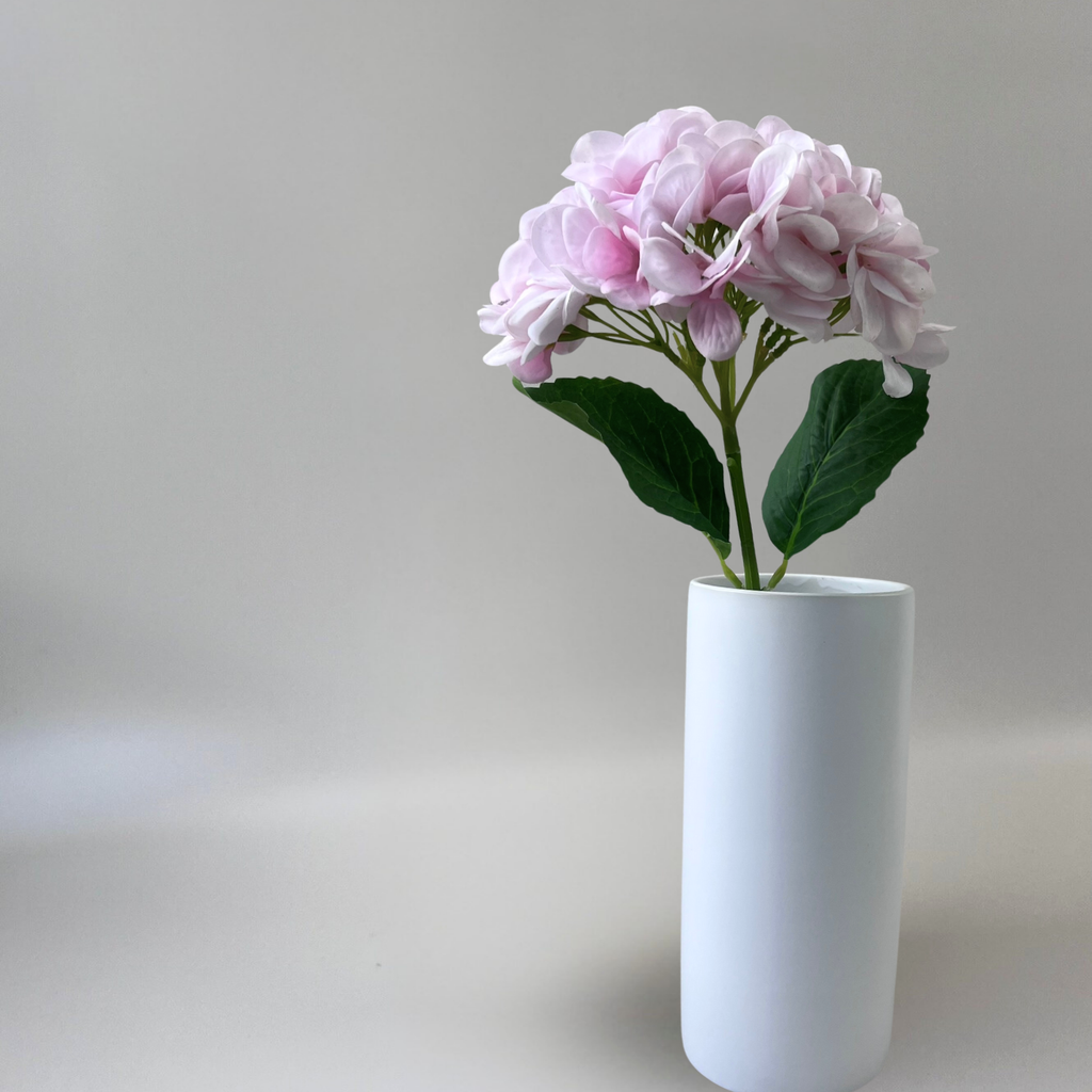 Soft Hydrangea Real Touch Blush