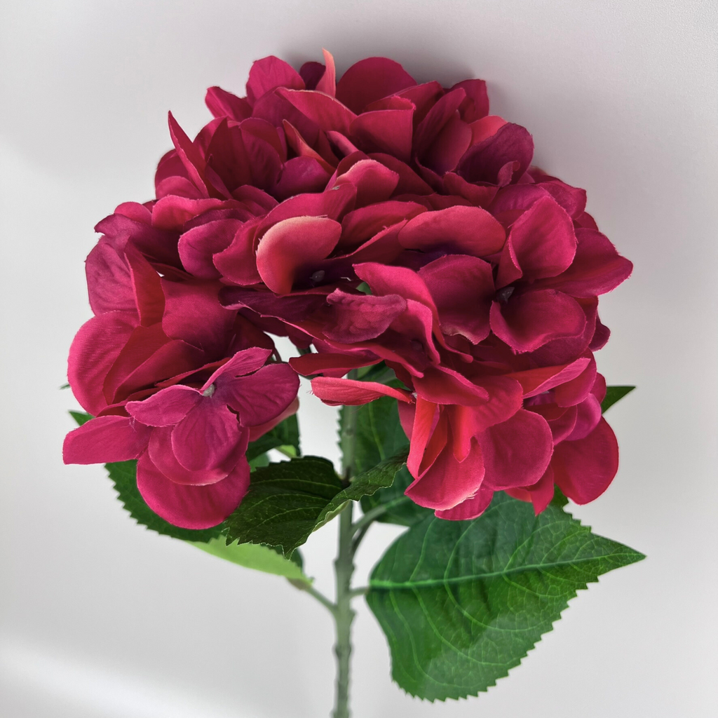Artificial hydrangea stem with red blooms 